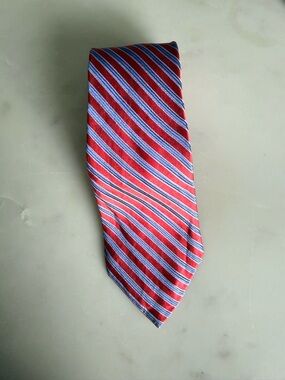 MICHAEL Michael Kors Red and Blue 100% Silk Diagonal Stripe Tie